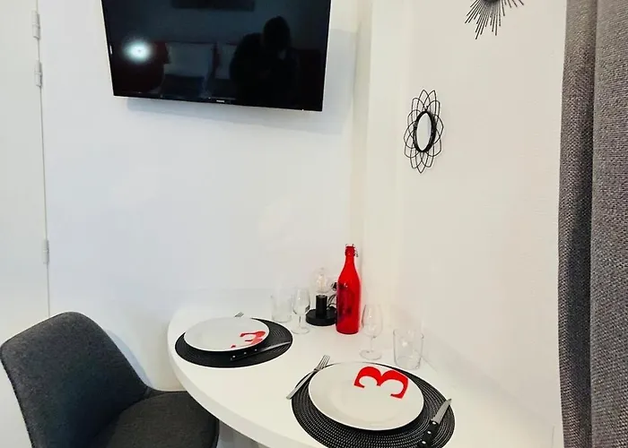 Casa Saint Joseph - Premium Rouge Анже